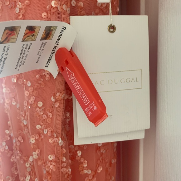 Formal, Evening, Gorgeous MacDuggal Coral Gown - Picture 7 of 7